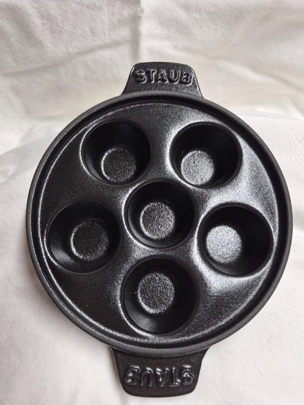 STAUB Cast Iron Escargot Snail Dish 6 Hole France
